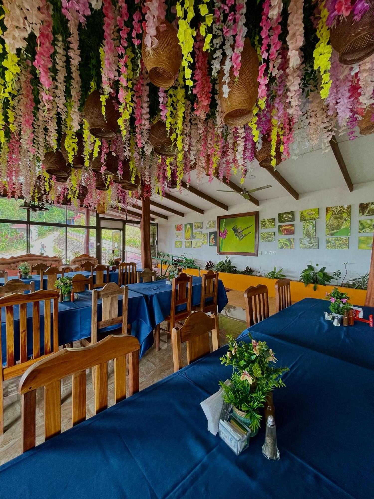 Heliconias Rainforest Lodge Бихагуа Экстерьер фото